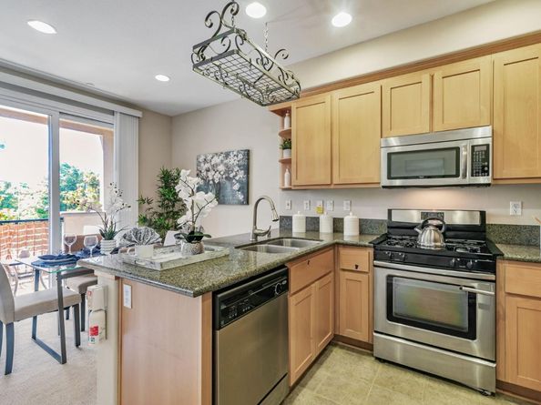 2070 Almaden Road, San Jose CA 95125