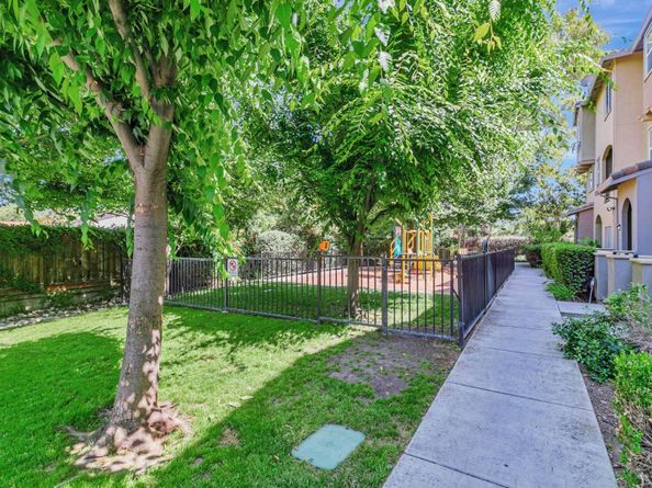 2070 Almaden Road, San Jose CA 95125
