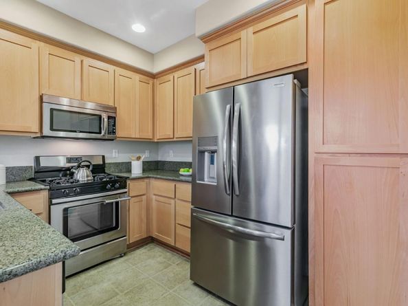 2070 Almaden Road, San Jose CA 95125