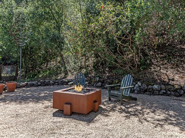 300 Cervantes Road, Portola Valley CA 94028