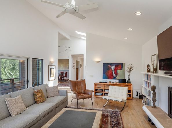 300 Cervantes Road, Portola Valley CA 94028