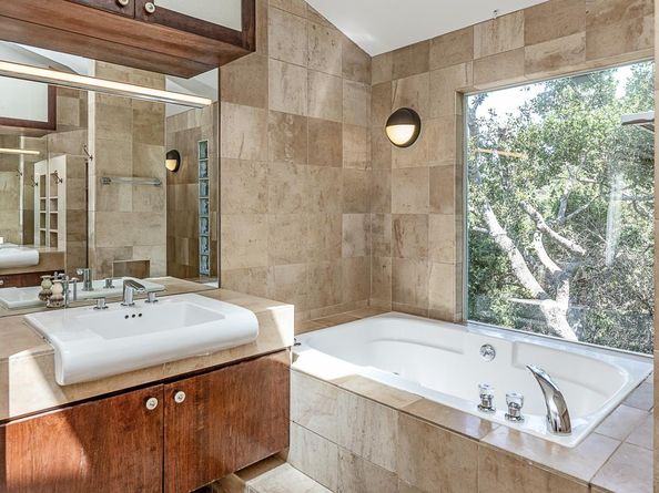 300 Cervantes Road, Portola Valley CA 94028