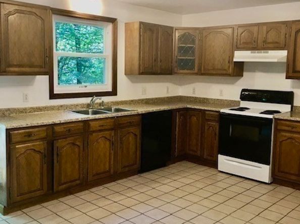 147 East County Road 147, Rutland MA 01543