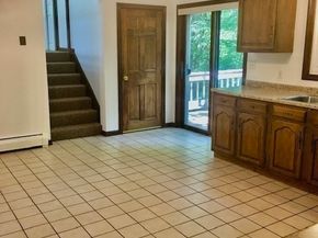 147 East County Road 147, Rutland MA 01543