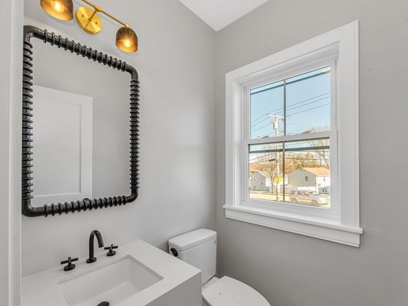 415 Poplar Street, Boston MA 02131