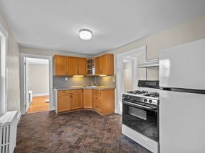 13 Giles Ave 2, Beverly MA 01915