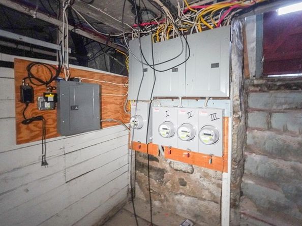 381 Adams St 2, Boston MA 02122