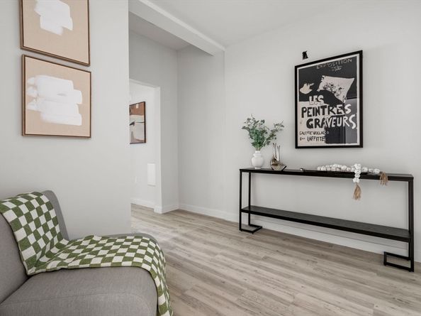 602 Canterbury U9, Boston MA 02131