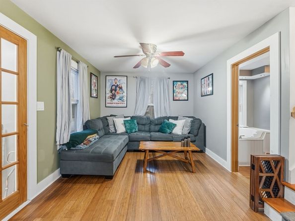 315 Stafford St, Leicester MA 01611