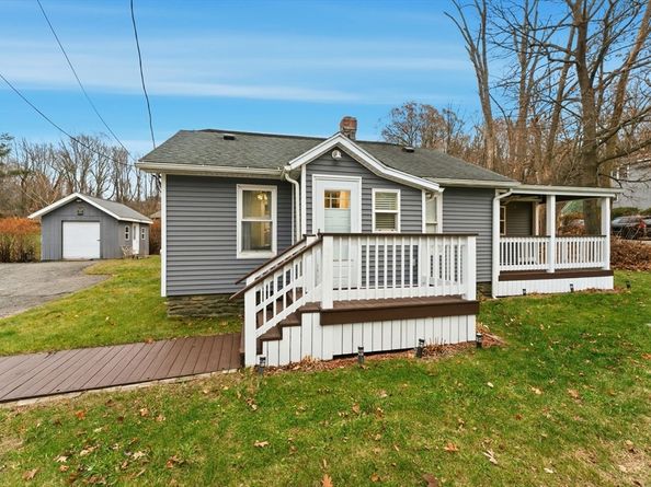 315 Stafford St, Leicester MA 01611