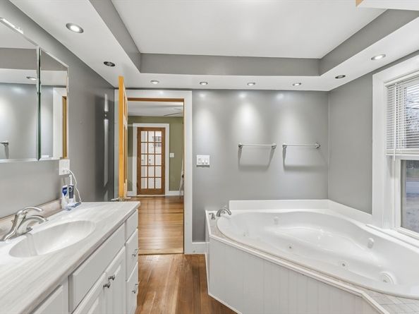 315 Stafford St, Leicester MA 01611