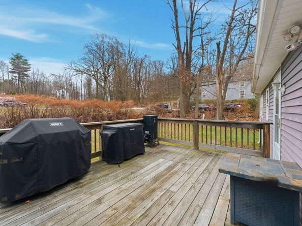 315 Stafford St, Leicester MA 01611