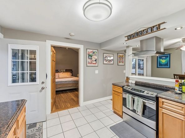 315 Stafford St, Leicester MA 01611