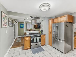 315 Stafford St, Leicester MA 01611