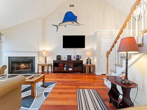 7 Millers Way C, Sutton MA 01590