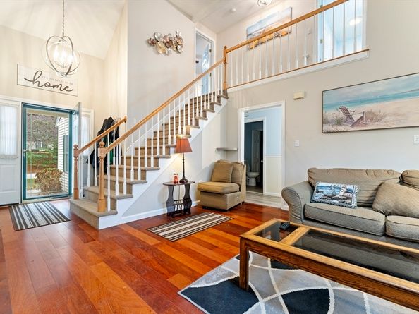 7 Millers Way C, Sutton MA 01590