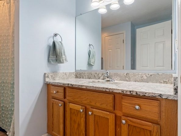 7 Millers Way C, Sutton MA 01590