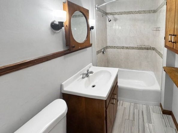 80 Delmont Ave, Worcester MA 01604