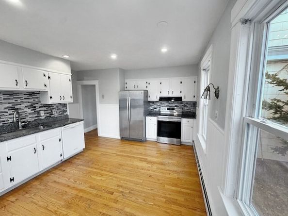 80 Delmont Ave, Worcester MA 01604