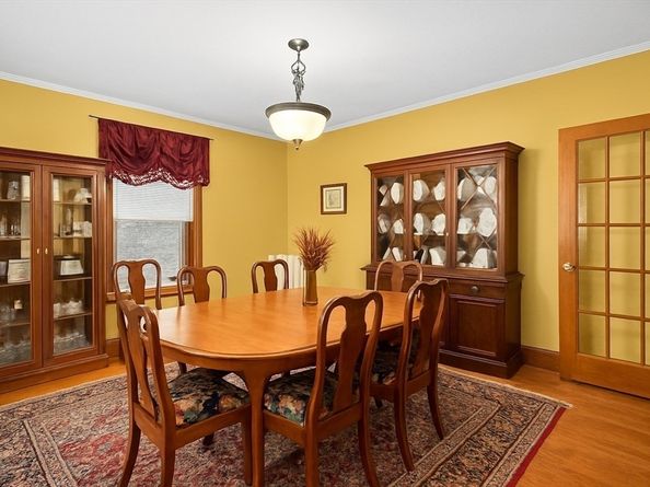 465 Newport Ave, Quincy MA 02170