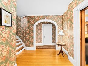 465 Newport Ave, Quincy MA 02170