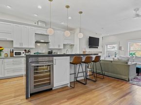 1778 Beacon St 302, Brookline MA 02445
