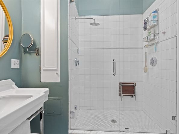 1778 Beacon St 302, Brookline MA 02445