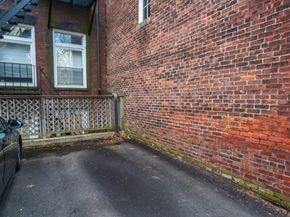 1778 Beacon St 302, Brookline MA 02445