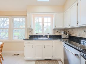 24 Harrington Farms Way 24, Shrewsbury MA 01545