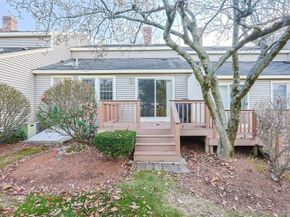 24 Harrington Farms Way 24, Shrewsbury MA 01545