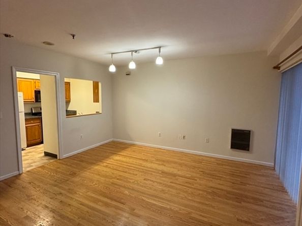 147 Kelton 305, Boston MA 02134