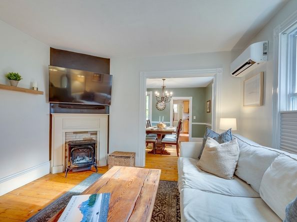 10 Eaton Street, Reading MA 01867