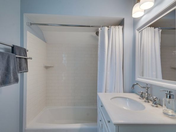 10 Eaton Street, Reading MA 01867