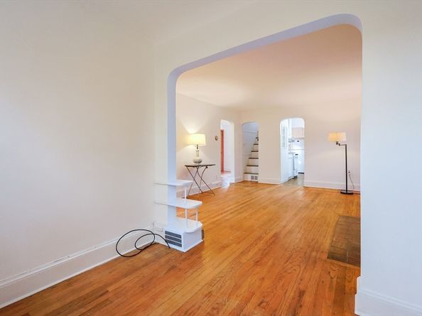 52 Harrison St, Medford MA 02155