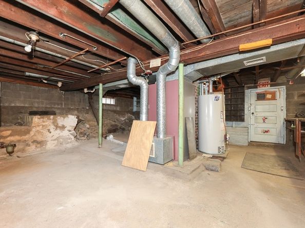 52 Harrison St, Medford MA 02155