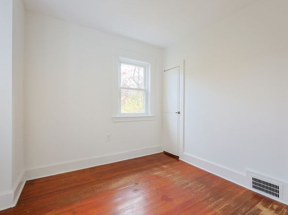 52 Harrison St, Medford MA 02155