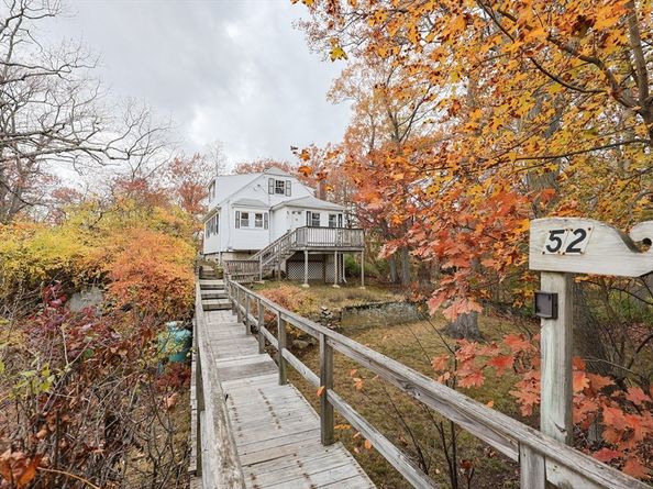 52 Harrison St, Medford MA 02155