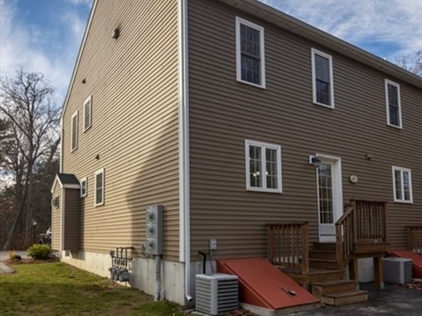 877 Brockton Ave 877, Abington MA 02351