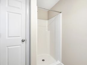 877 Brockton Ave 877, Abington MA 02351