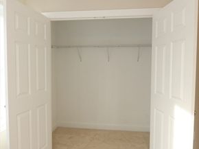 877 Brockton Ave 877, Abington MA 02351