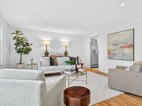 609 Washington St 303, Wellesley MA 02482