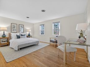 609 Washington St 303, Wellesley MA 02482