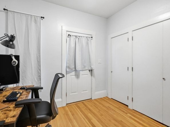 4 Cross St 1, Malden MA 02148