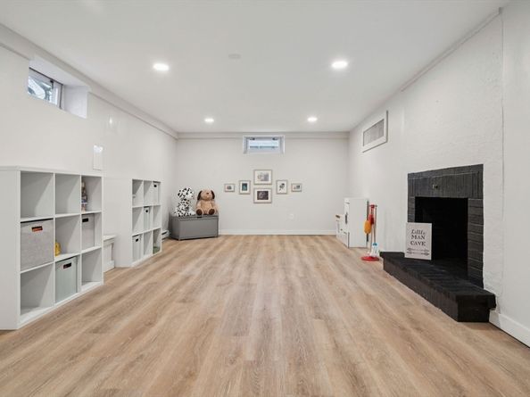 17 Linda Road, Andover MA 01810