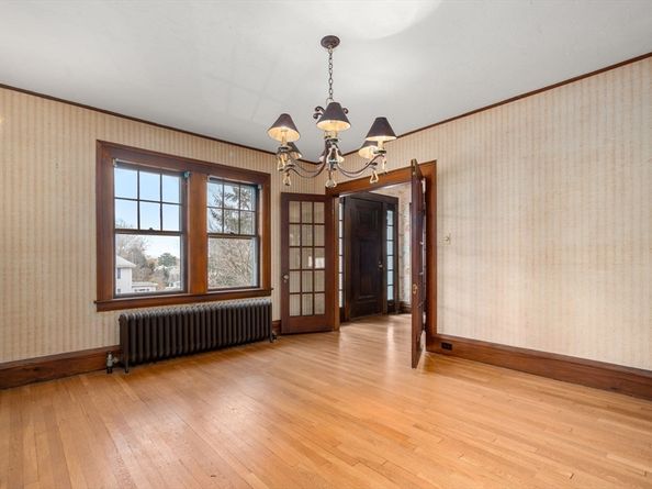 1421 Quincy Shore Dr, Quincy MA 02169