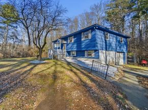 7 Fuller Road, Sutton MA 01590