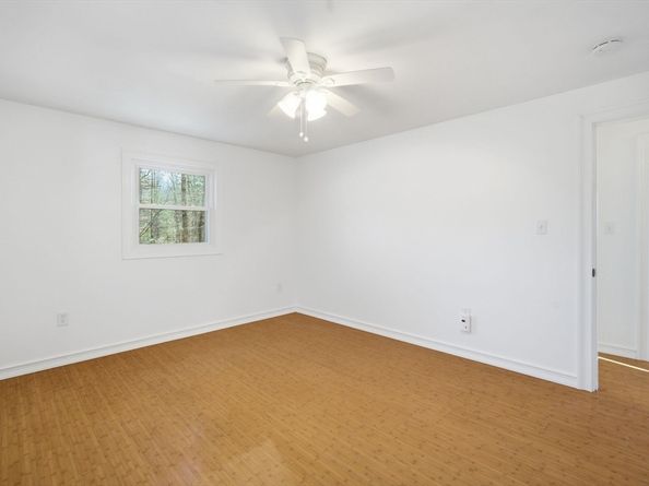 7 Fuller Road, Sutton MA 01590