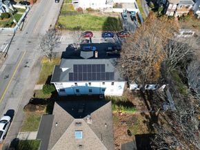 68 Ash St, Brockton MA 02301