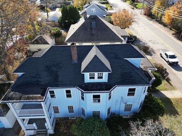 68 Ash St, Brockton MA 02301