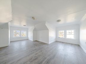 68 Ash St, Brockton MA 02301